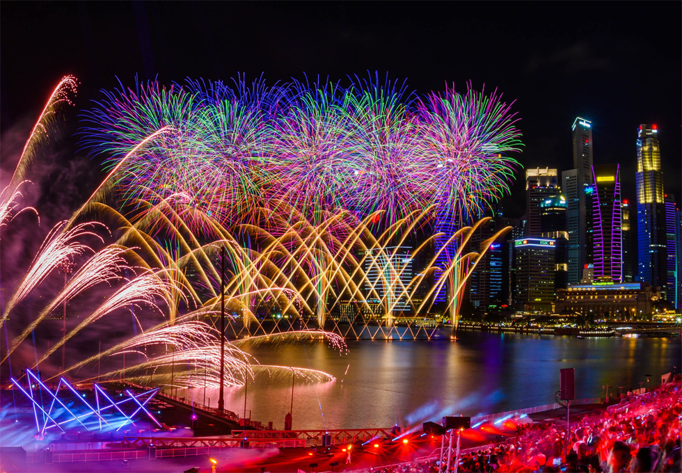 CÓ GÌ TRONG TẾT NGUYÊN ĐÁN SINGAPORE?