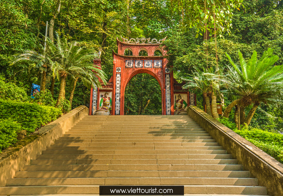 ĐỀN HÙNG – QUÊ CHA ĐẤT TỔ CỦA NGƯỜI VIỆT