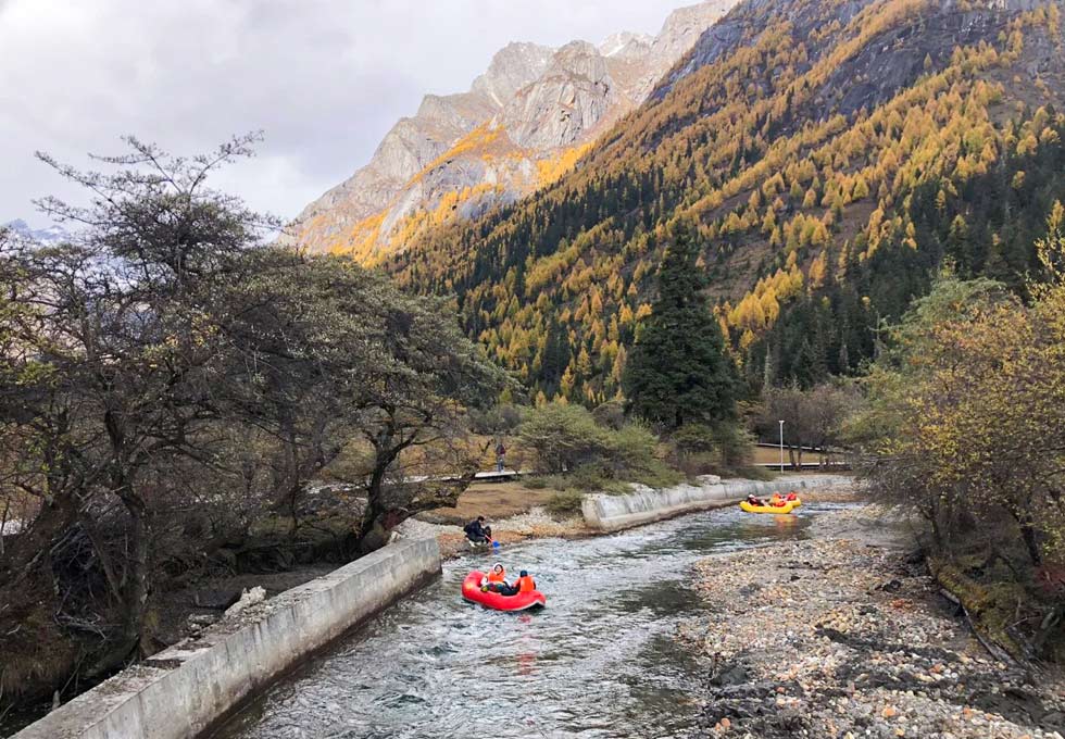 NÚI TỨ CÔ NƯƠNG – DÃY ALPS CỦA CHÂU Á