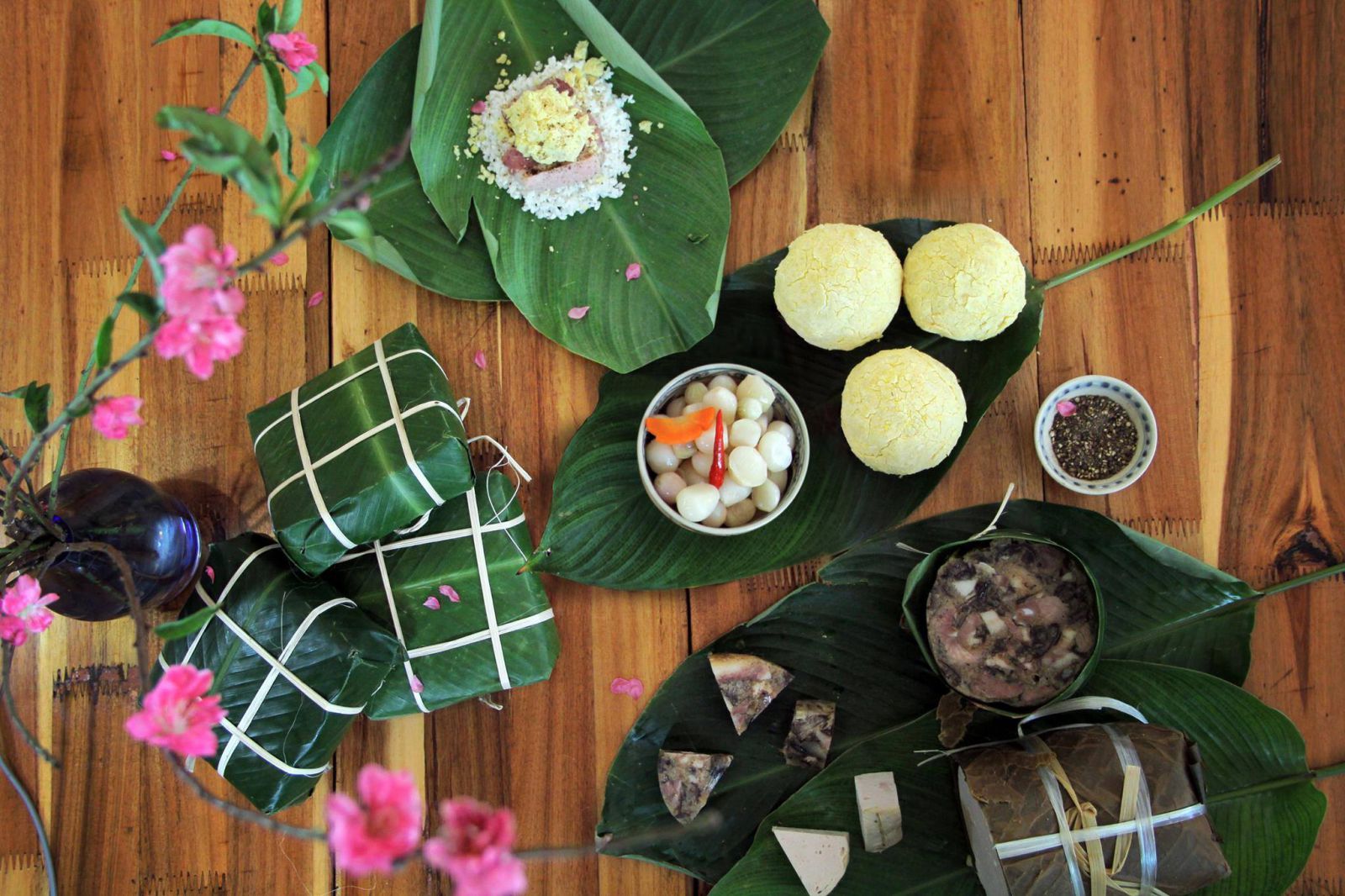 bánh tét miền nam